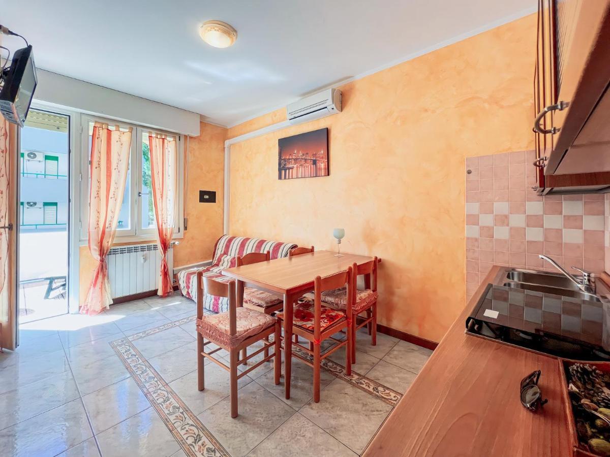 Residence Bussola Bibione Exterior foto